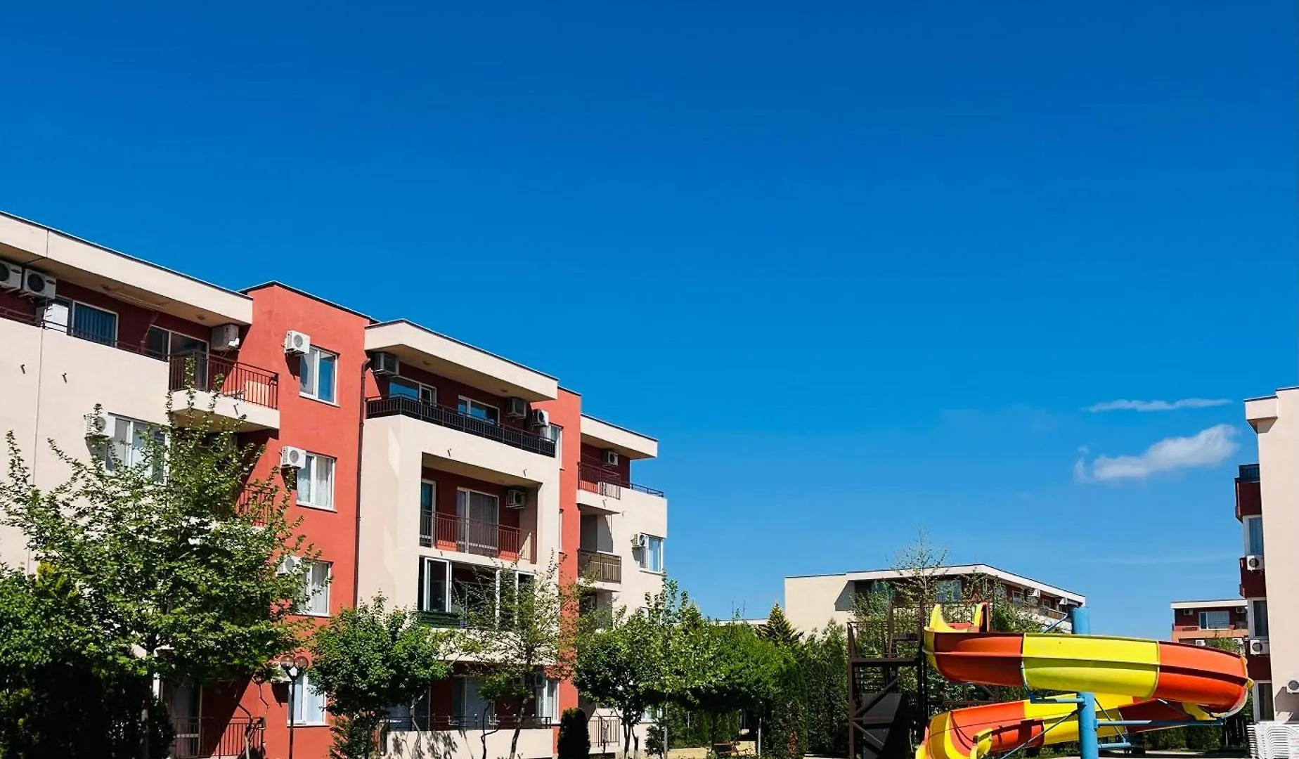 Maya Apartment At Nessebar Fort Club 阳光海滩